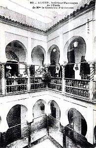 ALGER - ECOLE DE LA COMTESSE D'ATTANOUX